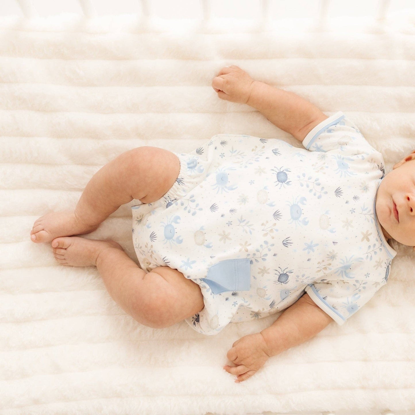 Crabby Cove Bubble - Sky Blue